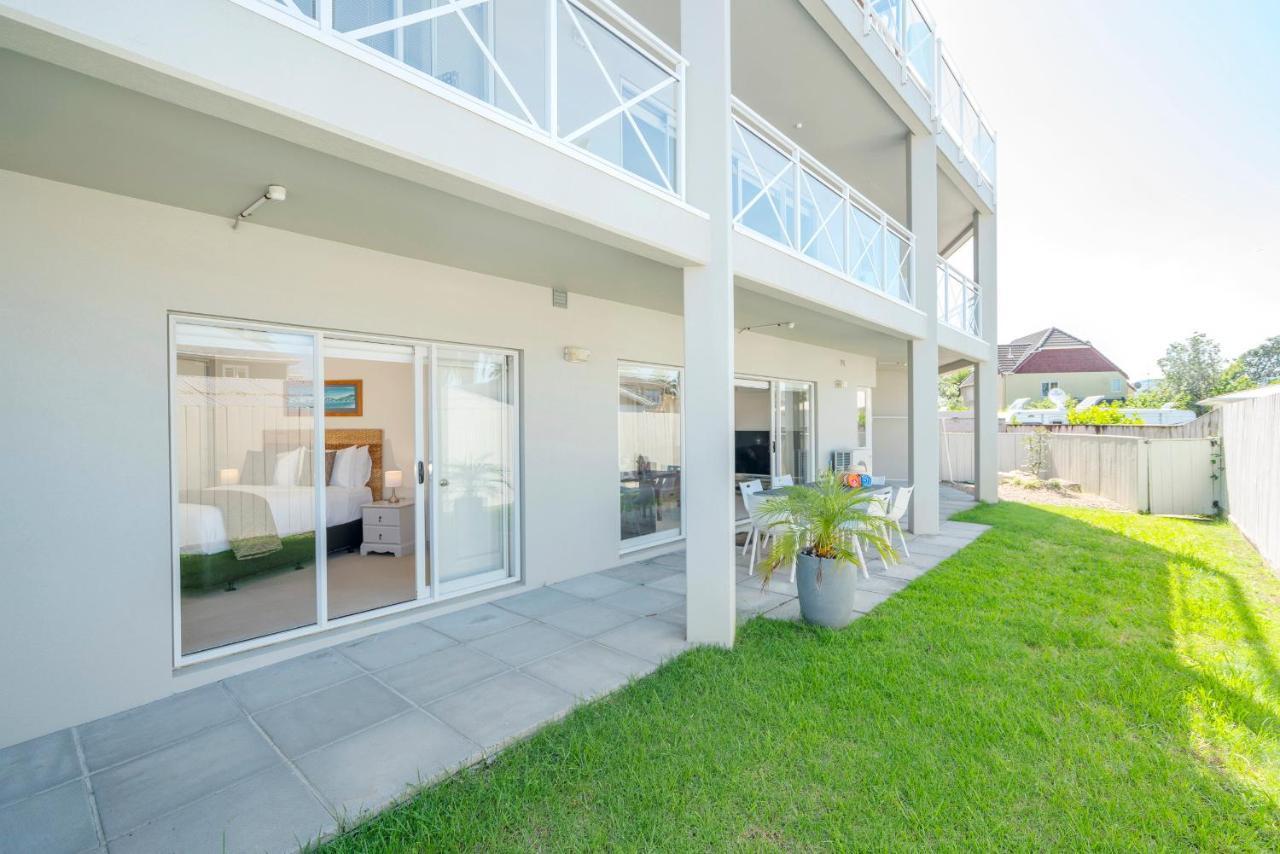 Crow'S Nest Apartments Whitianga Exterior photo